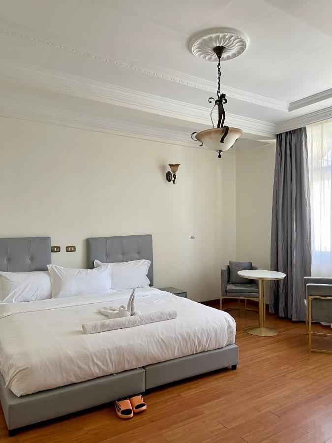 Social House Bed and Breakfast Addis Abeba Buitenkant foto