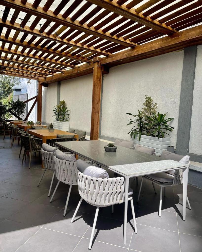 Social House Bed and Breakfast Addis Abeba Buitenkant foto