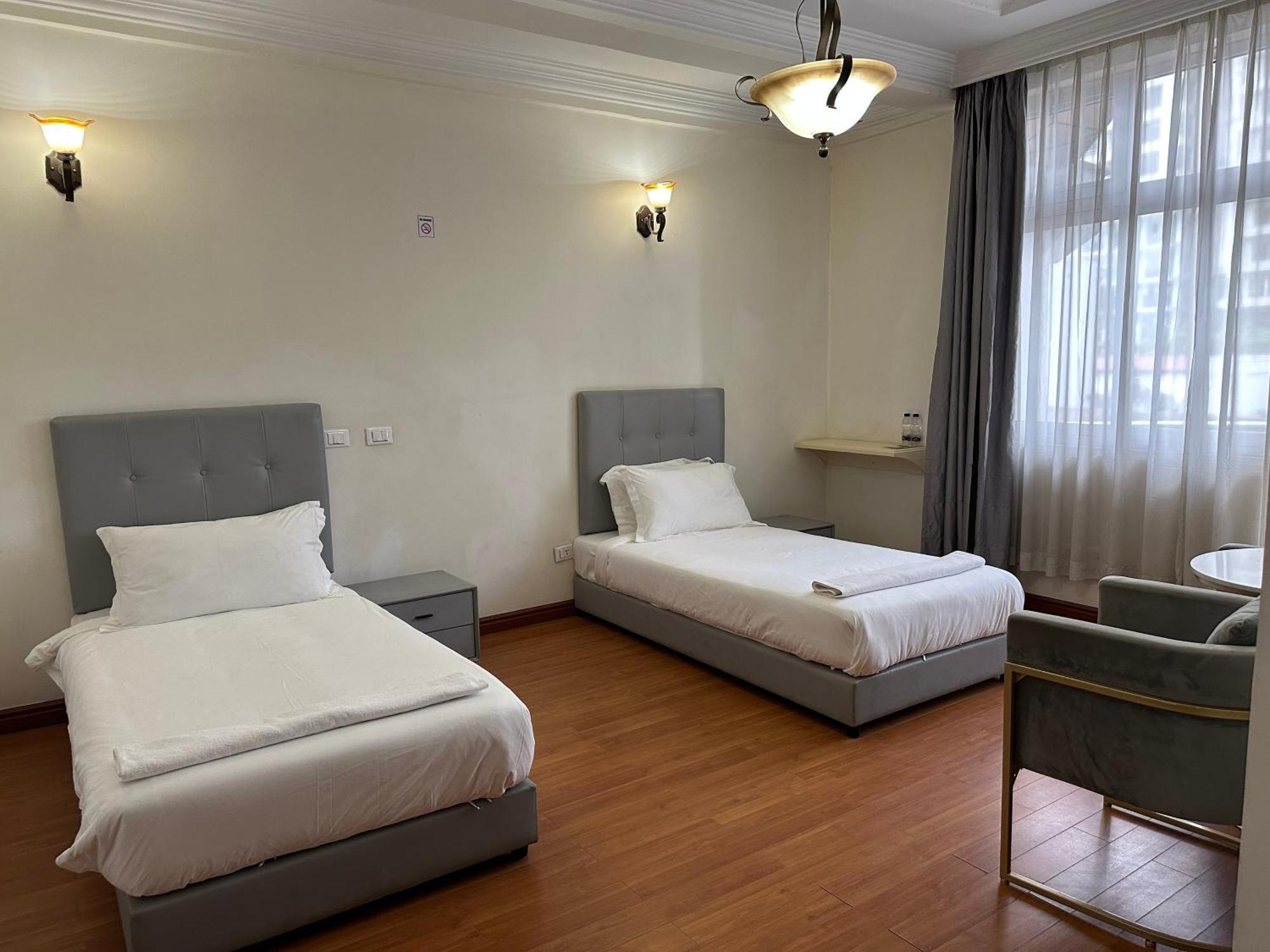 Social House Bed and Breakfast Addis Abeba Buitenkant foto